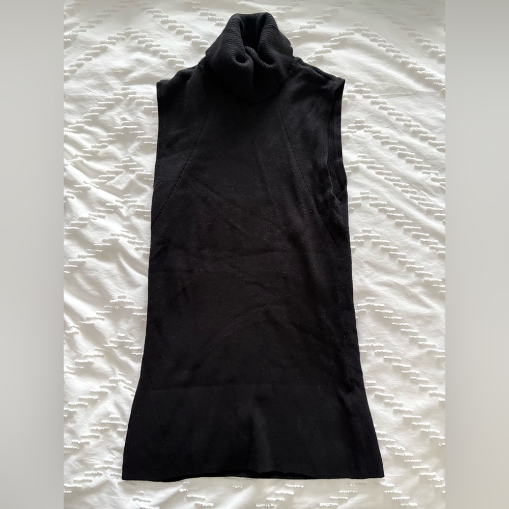 White House Black Market Black Sleeveless Turtleneck Sweater